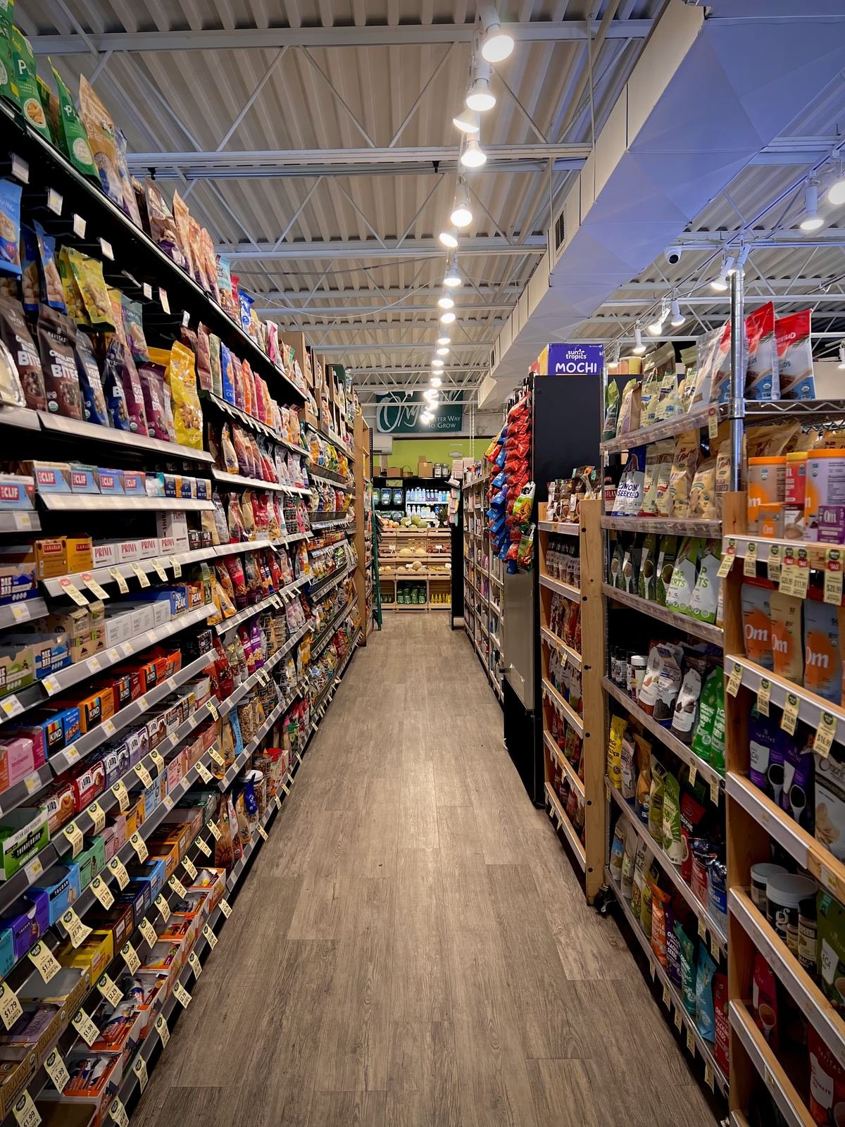 Inside Green Life Market